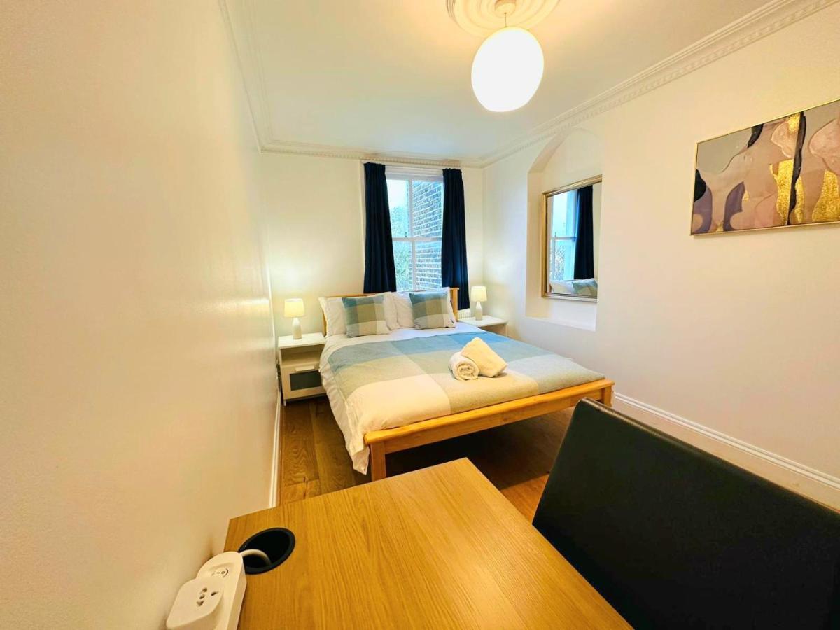 Cosy Home In Kensington - Great Location! 3 Minutes Walk To Earl'S Court Station London Exterior photo